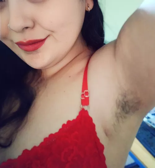 Need your kisses here, don't make me wait anymore. by makibby