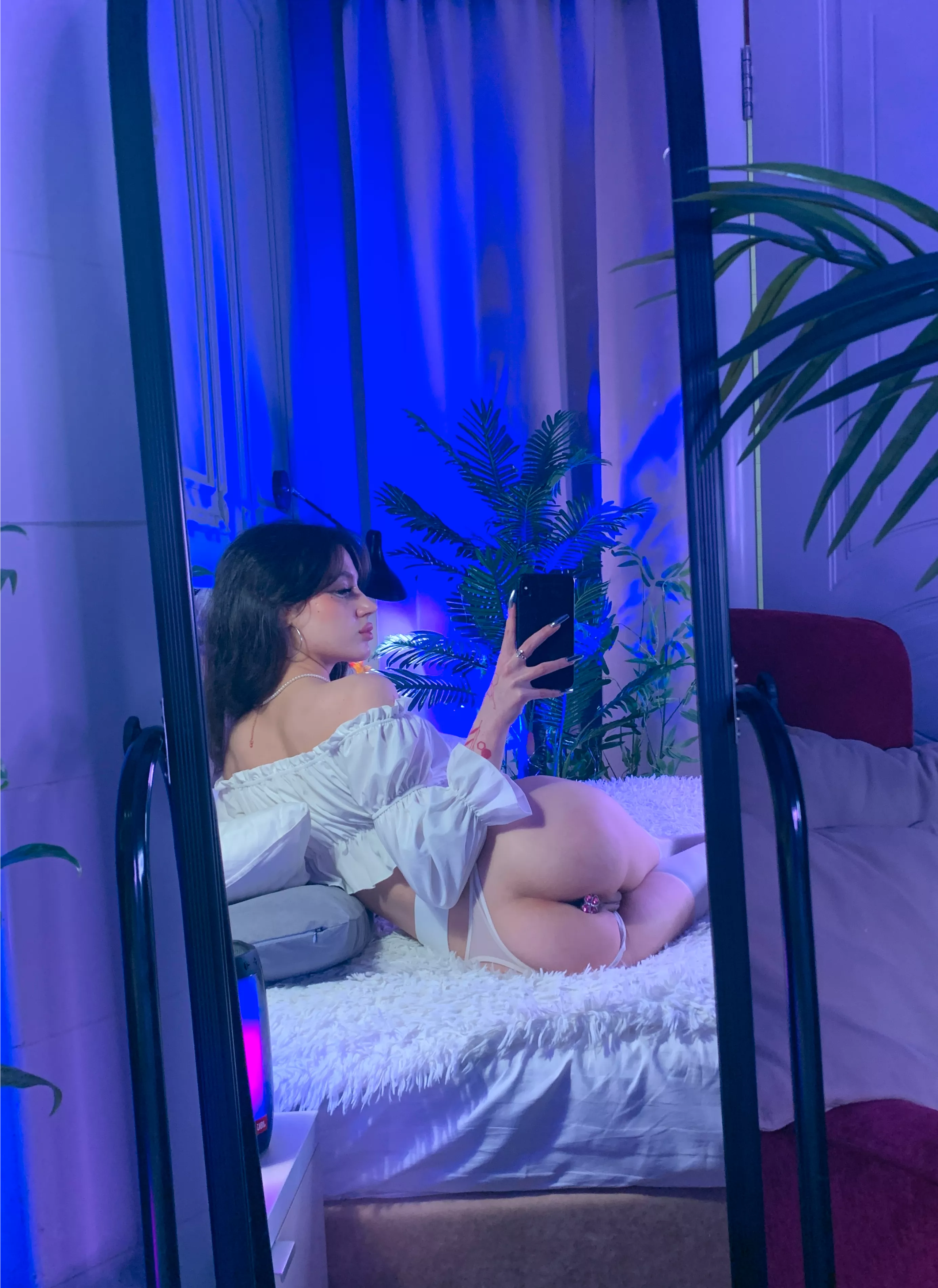 Today's a good day to entertain my ass with your cock posted by Truecrochet184