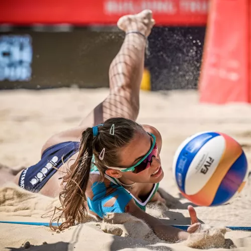 Valentina Gottardi - Italian beach volleyball player by Admirateur1