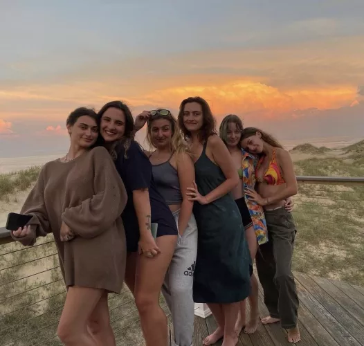 Which friend? [6] by seranoon