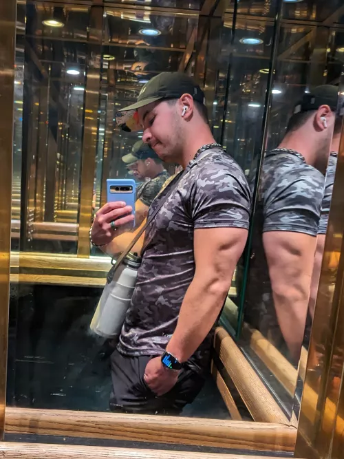 After a great arm day by Bicyclo123