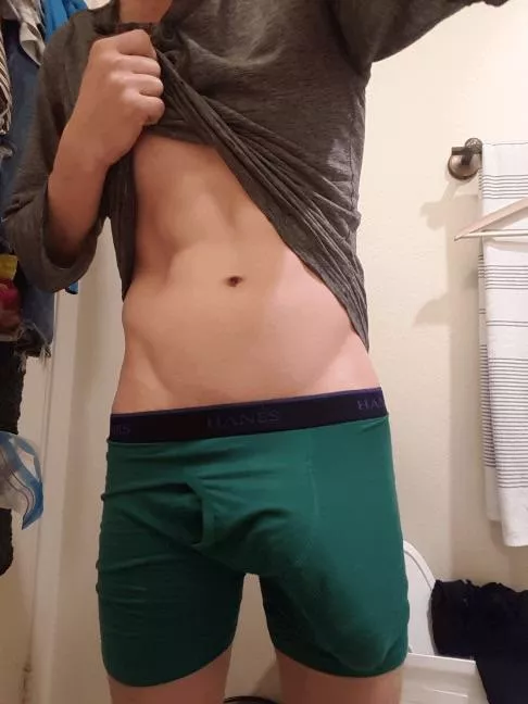 Am I leaving much for your imagination? posted by nicolasragee