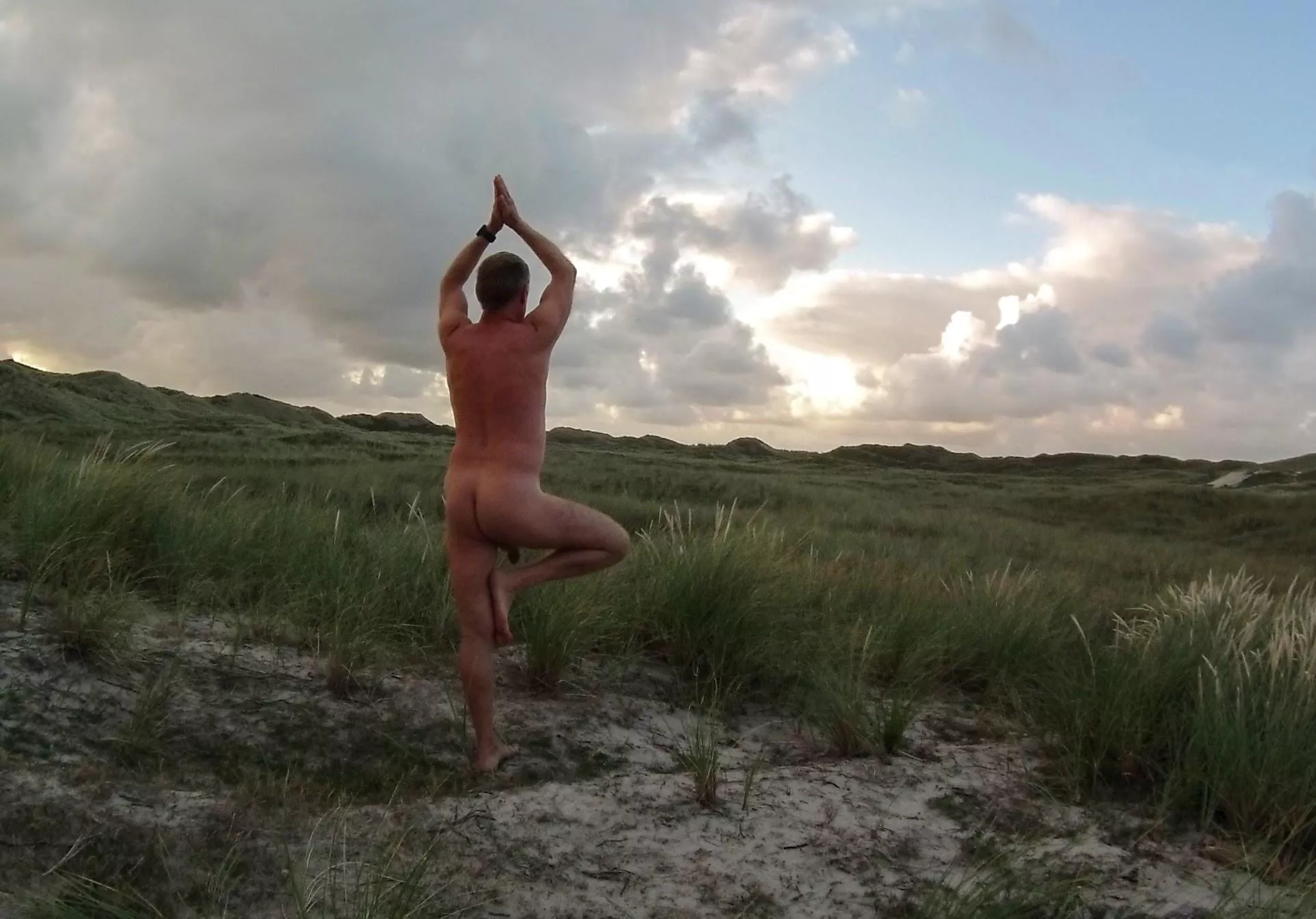 Another tree pose posted by ImaginaryMolasses894