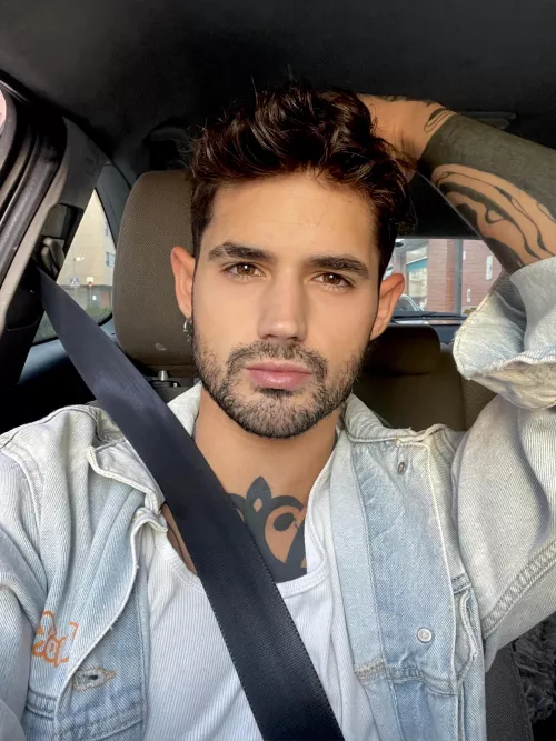 Another week passed by Lezaalejandro