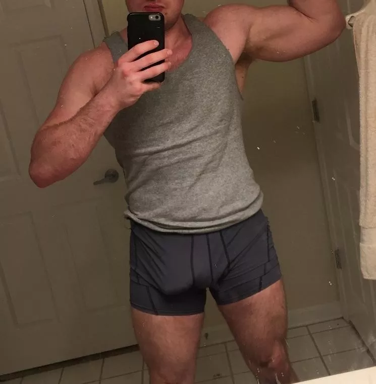 Any love for fit daddy’s here? (32) posted by Thatsabigboy1