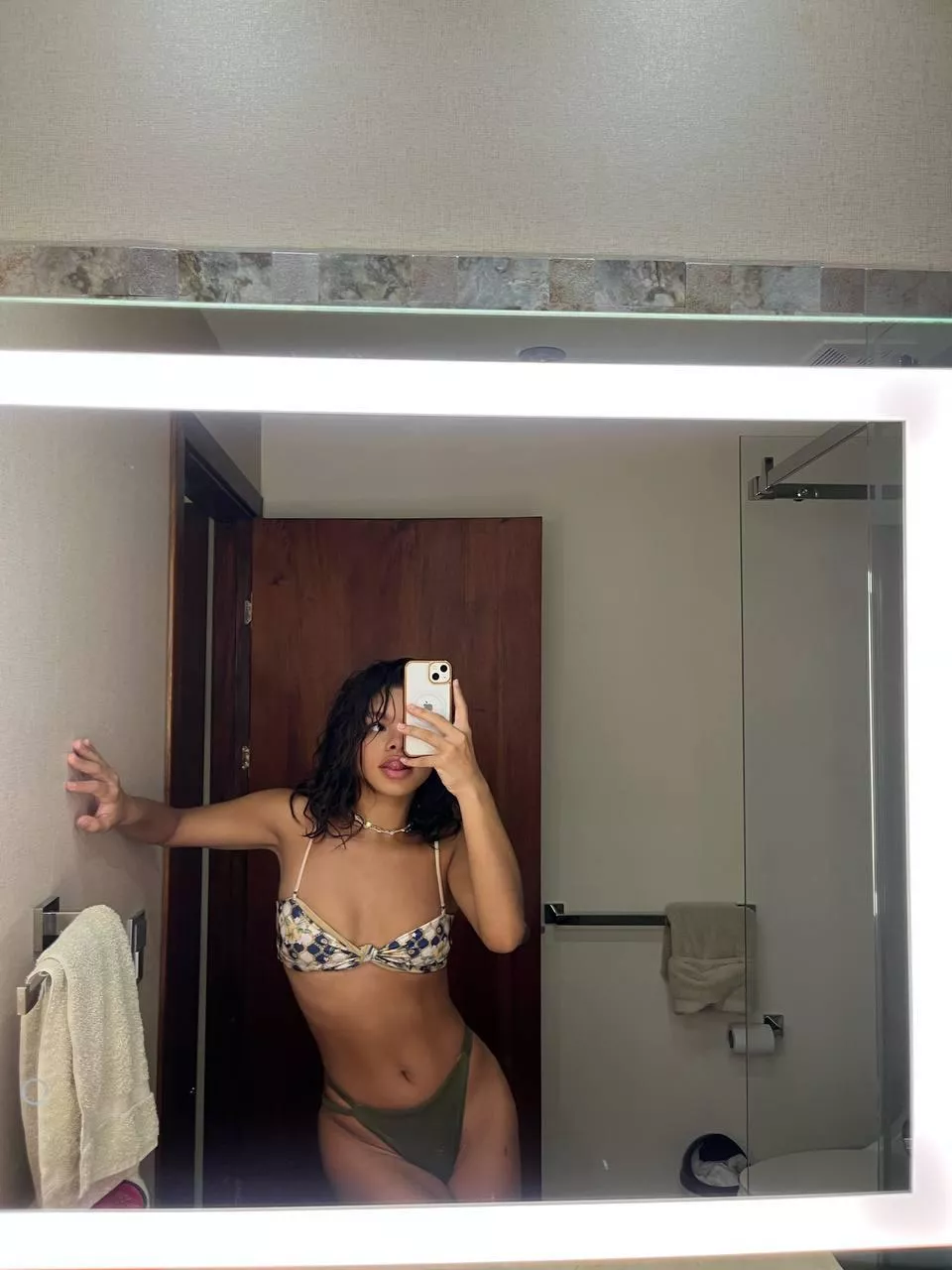 do you like my body type? posted by LightLionn