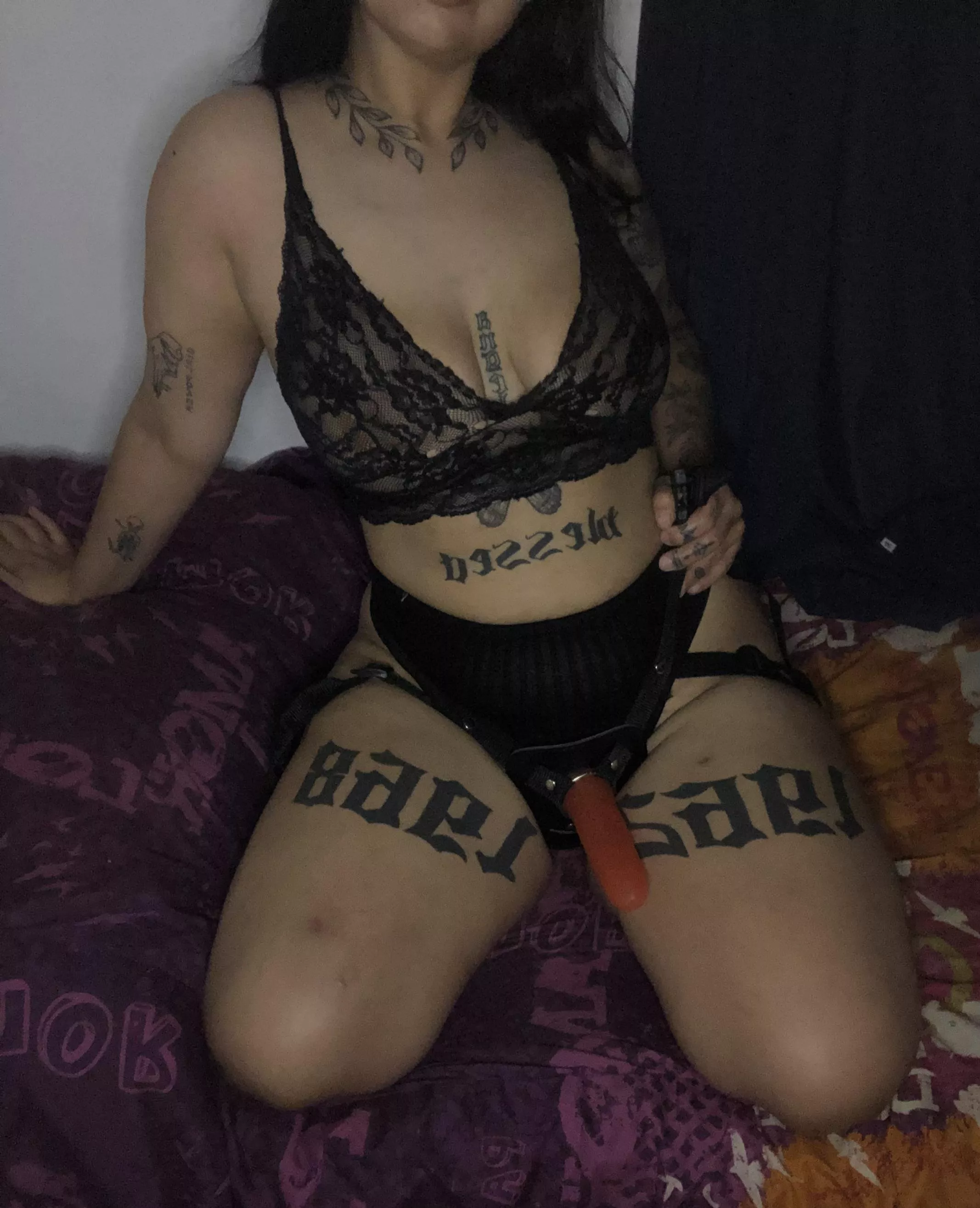 do you think you can handle one night with me yes or no posted by Remarkable-Middle849