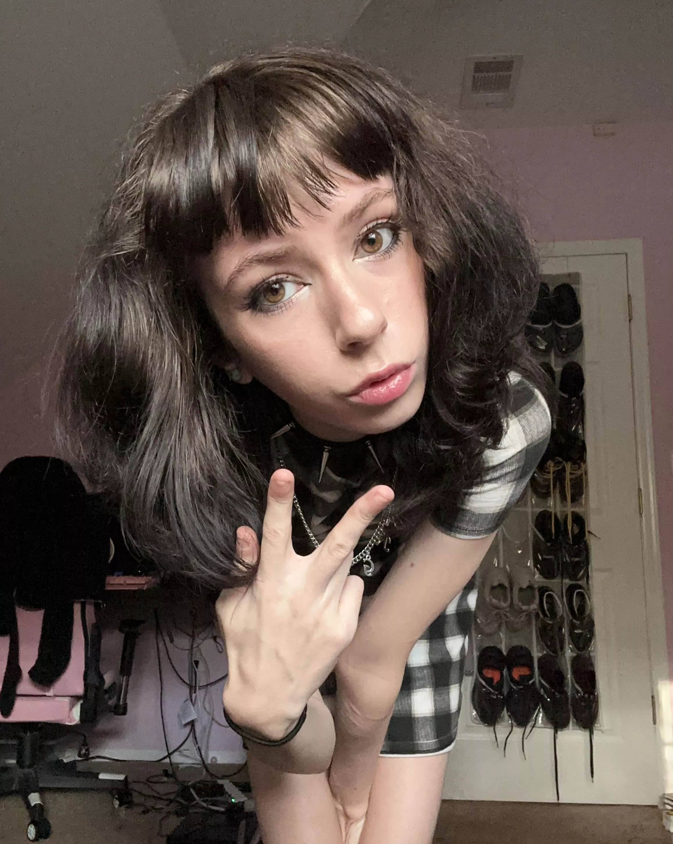 Hey ✌️ posted by Additional-Joke3799