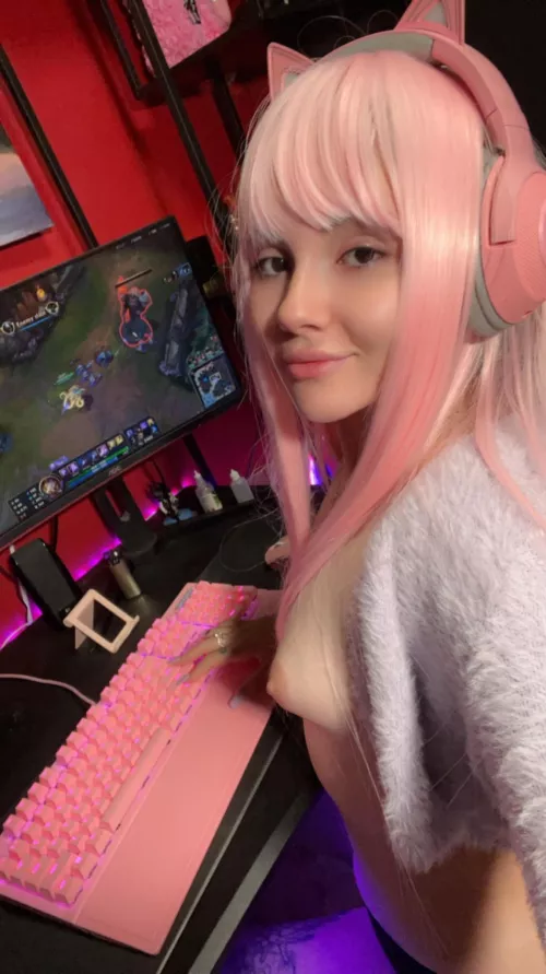 I don't have someone to play with, will you play with me? by AnchoredBrunt