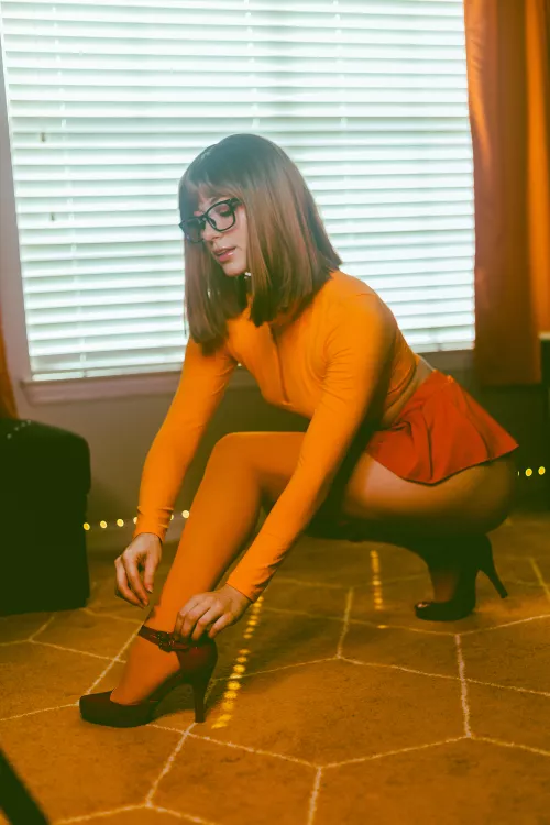 I love Velma! I think I should redo this cosplay sometime soon. by cloverpaigeofficial
