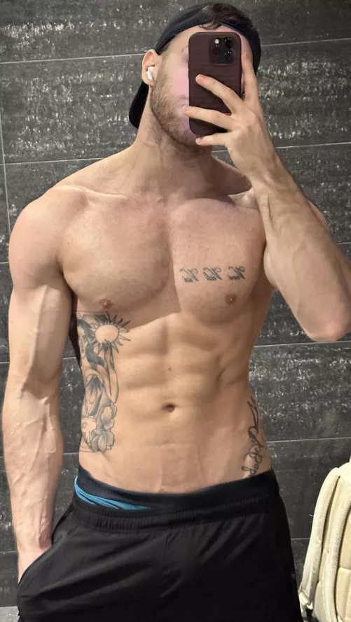 Iight but tight by Fitcookieface