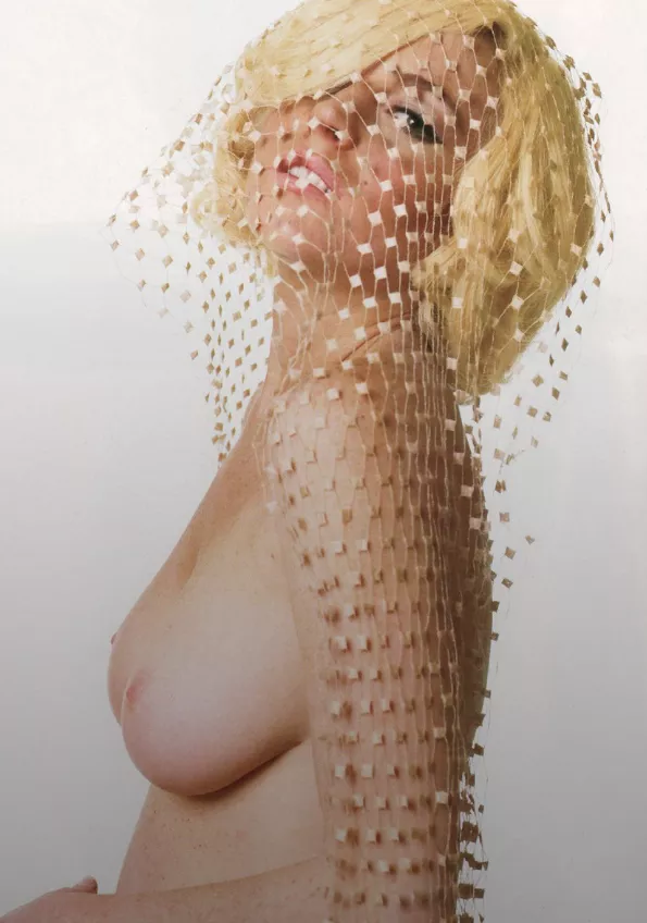 Lindsay Lohan posted by yo_bro__