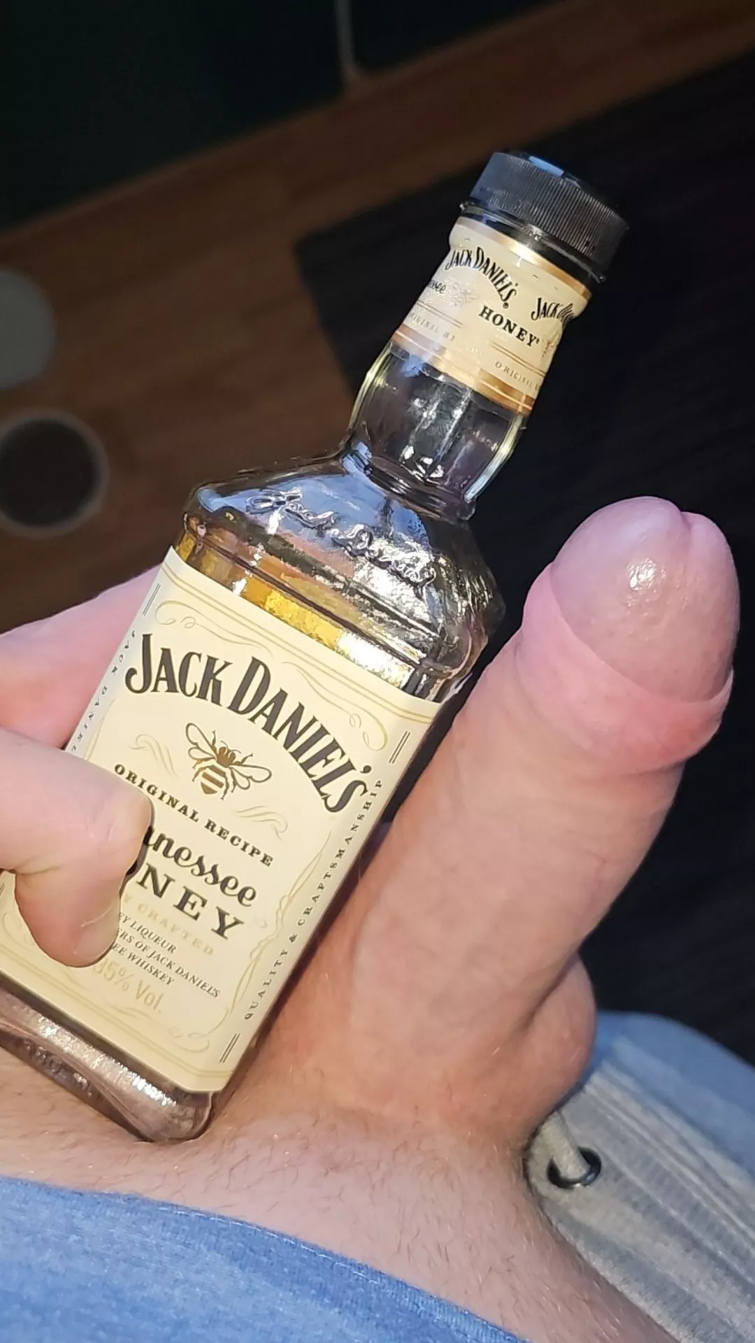 On the Whisky 🍻 Drunk and Horny 😈 I wanna chat and be naughty posted by hungnotdumb