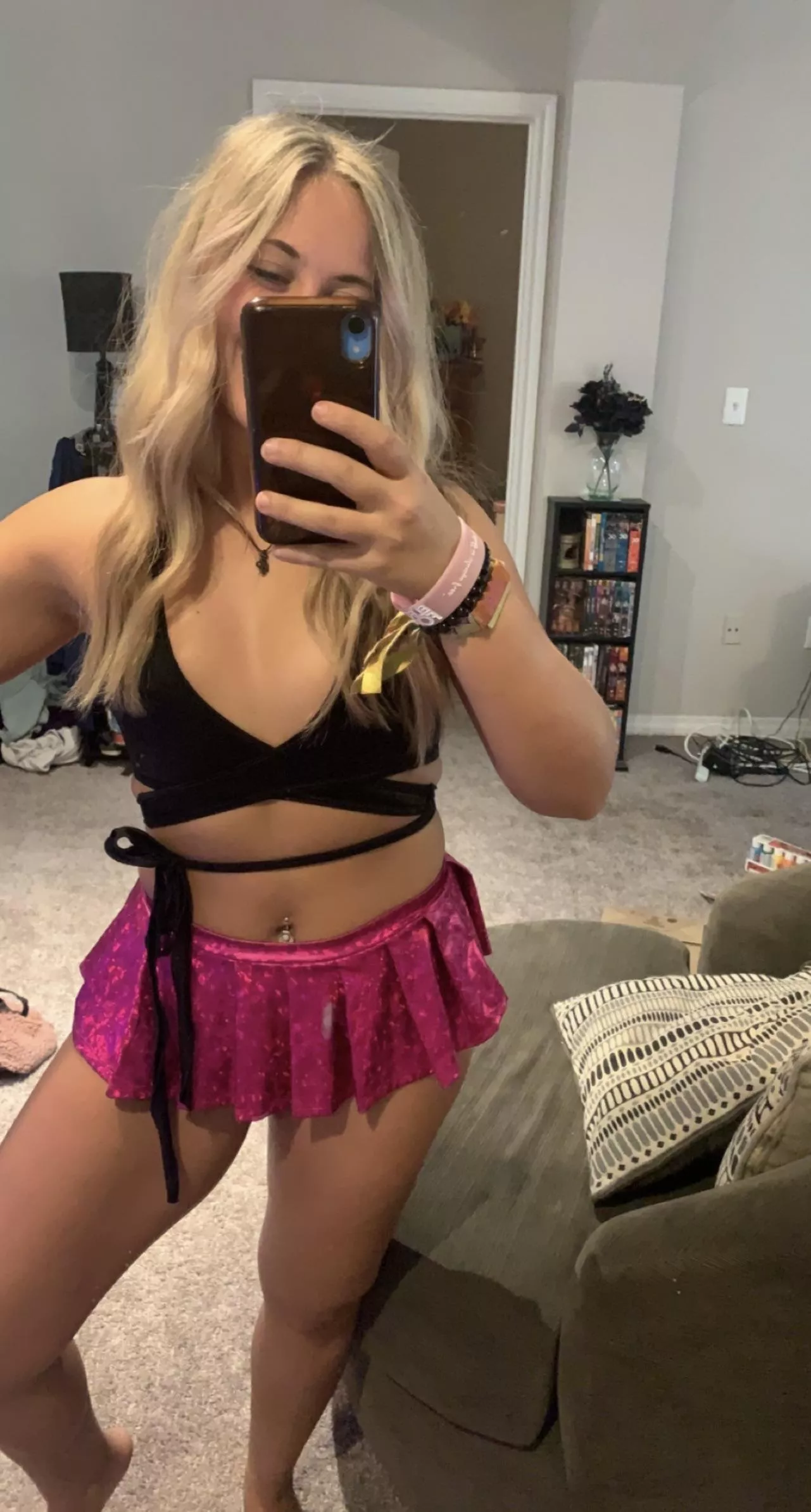 Take me to the club posted by Myrandaaa69