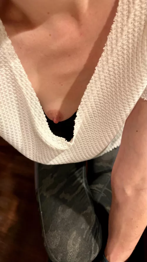 What you’d see while I cook you dinner…wanna play after? by Responsible_Wish7735