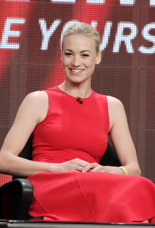 Yvonne Strahovski, 2012 by Brillant_tartiflette