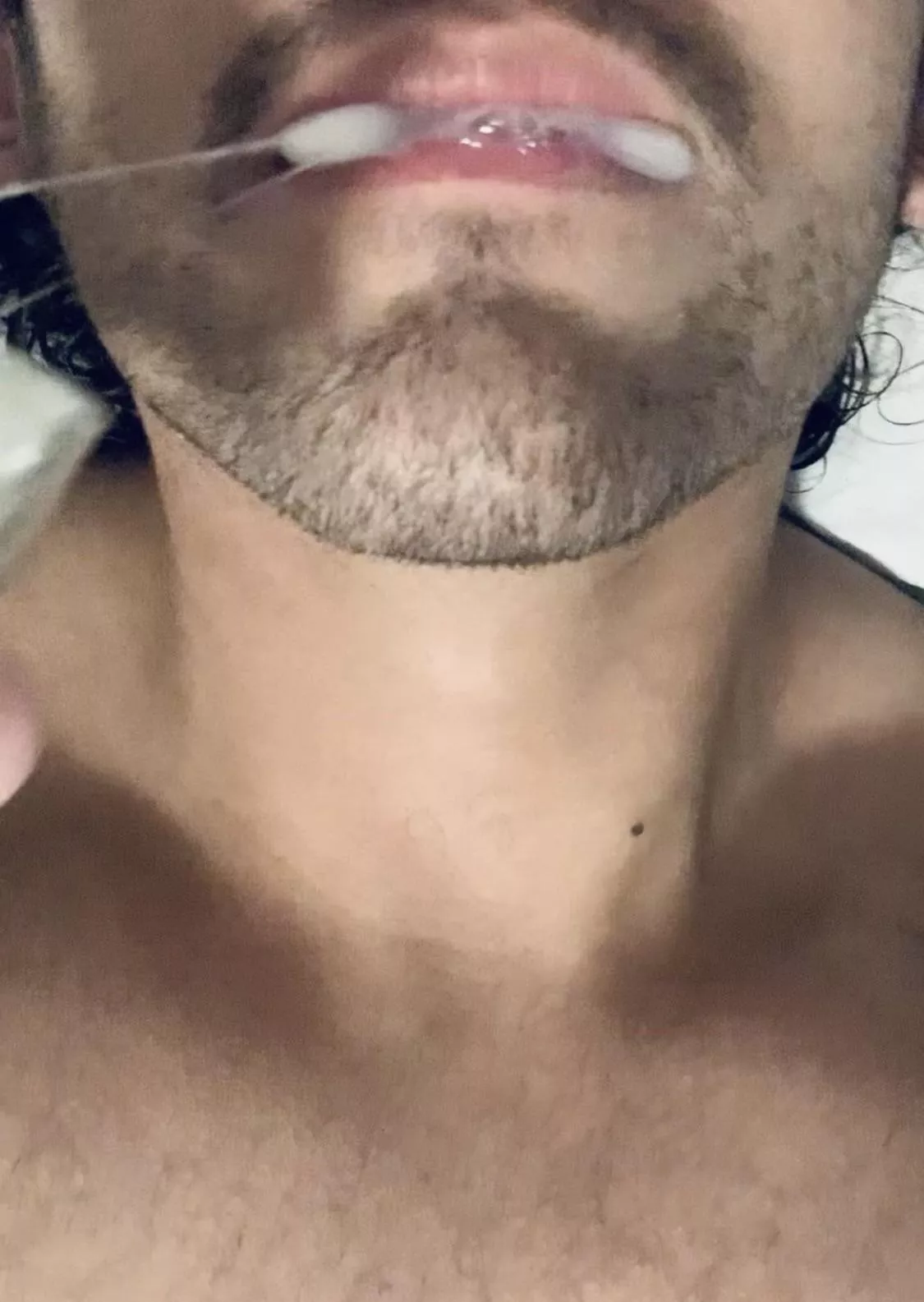 (29) My new roommate offered to give me breakfast today 😳 posted by sugarfreepowerade