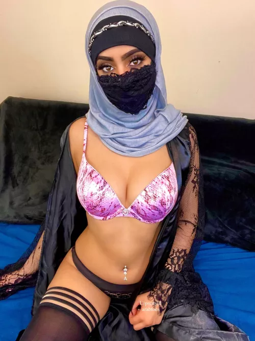 Are Muslim girls your type? by prettylilarabtoes