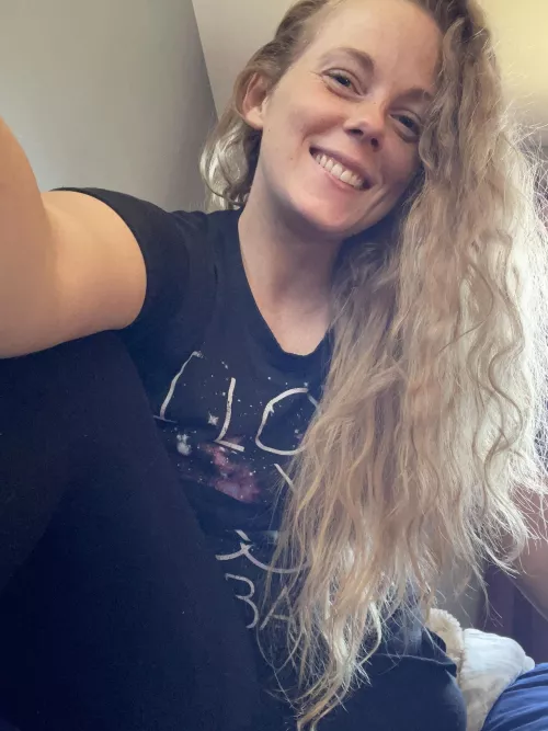 Curly red hair. I hope you like it by Amputeelove