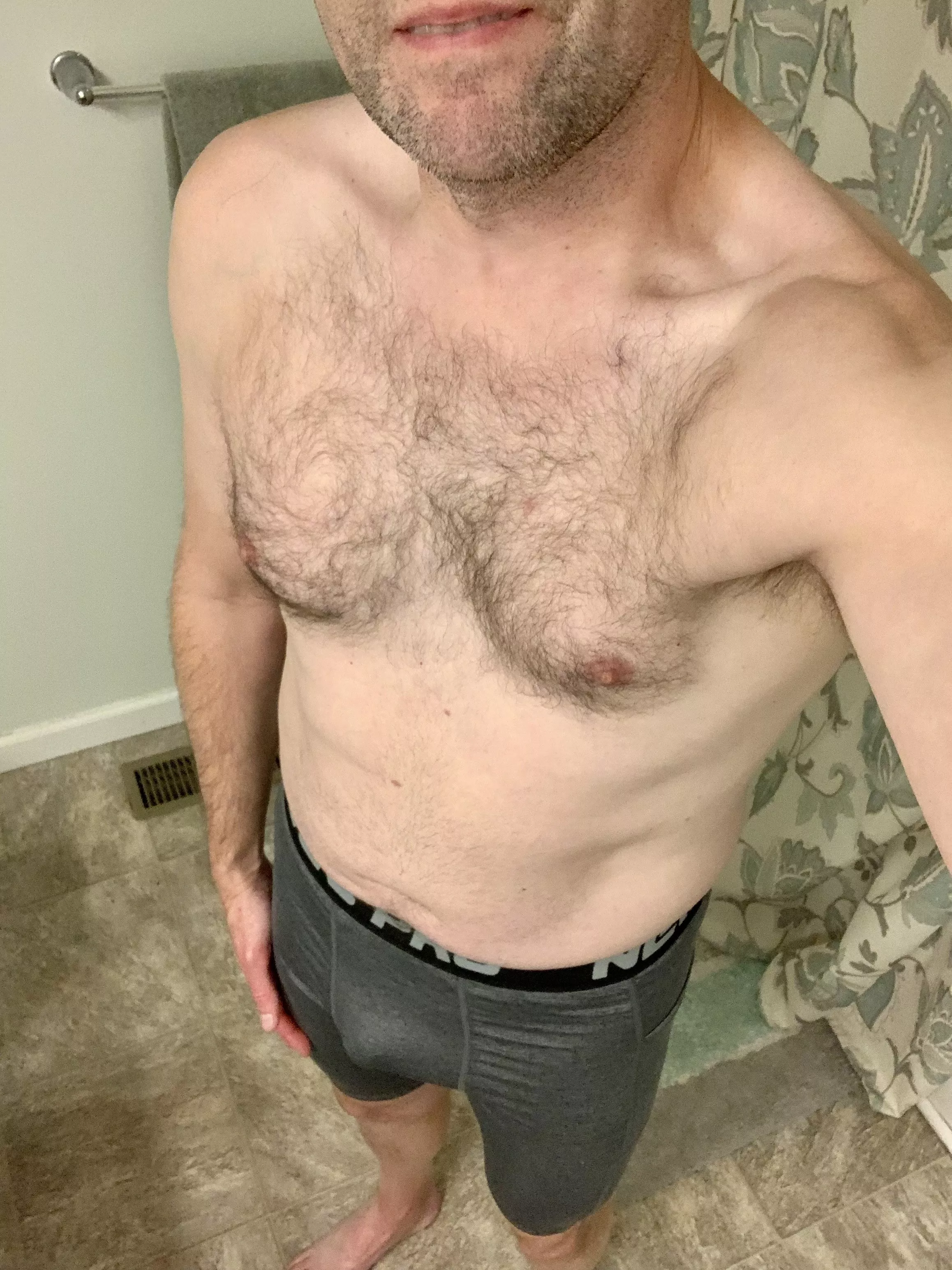 Do you think people at the gym would mind if I workout in these shorts posted by KJ13116