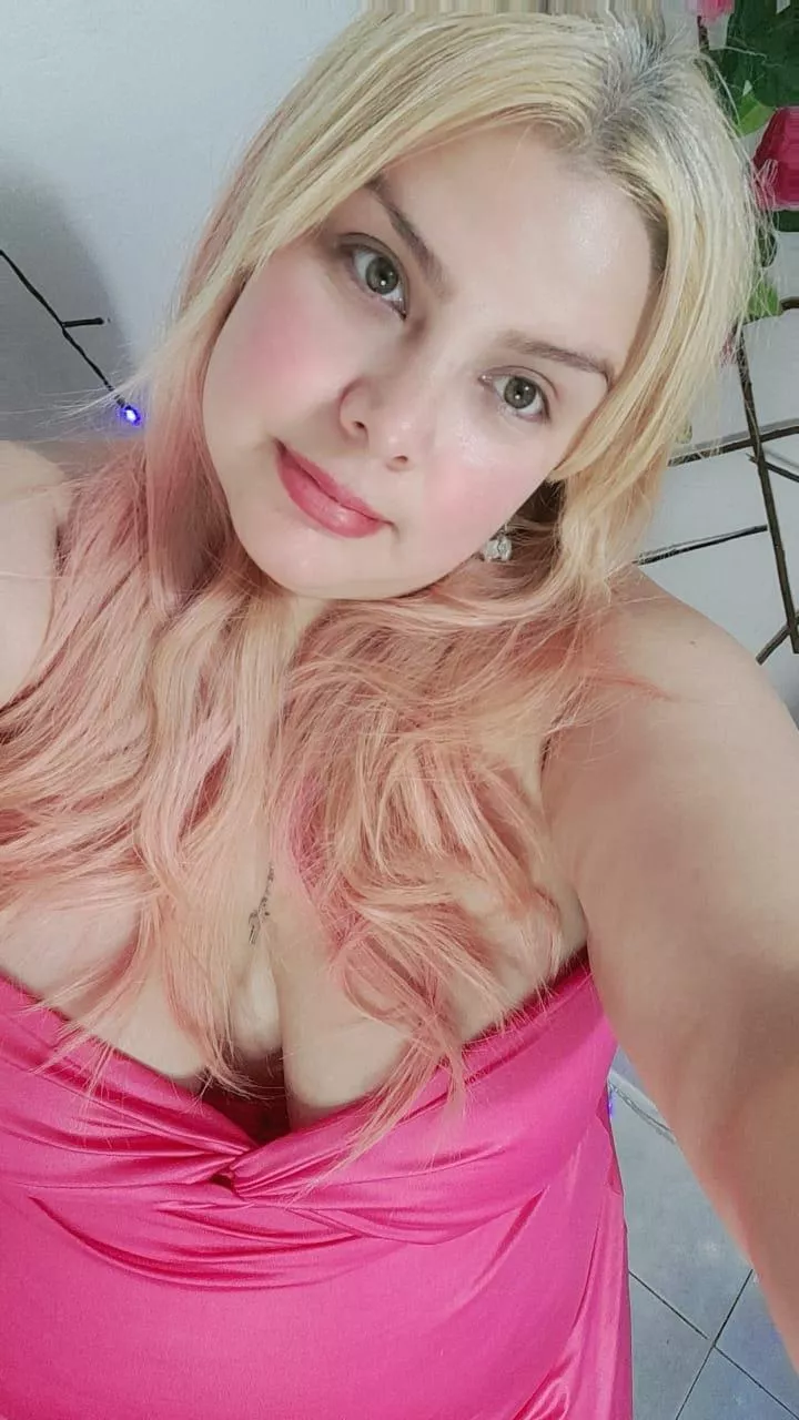 Good night ☺️ posted by catalina_cataline