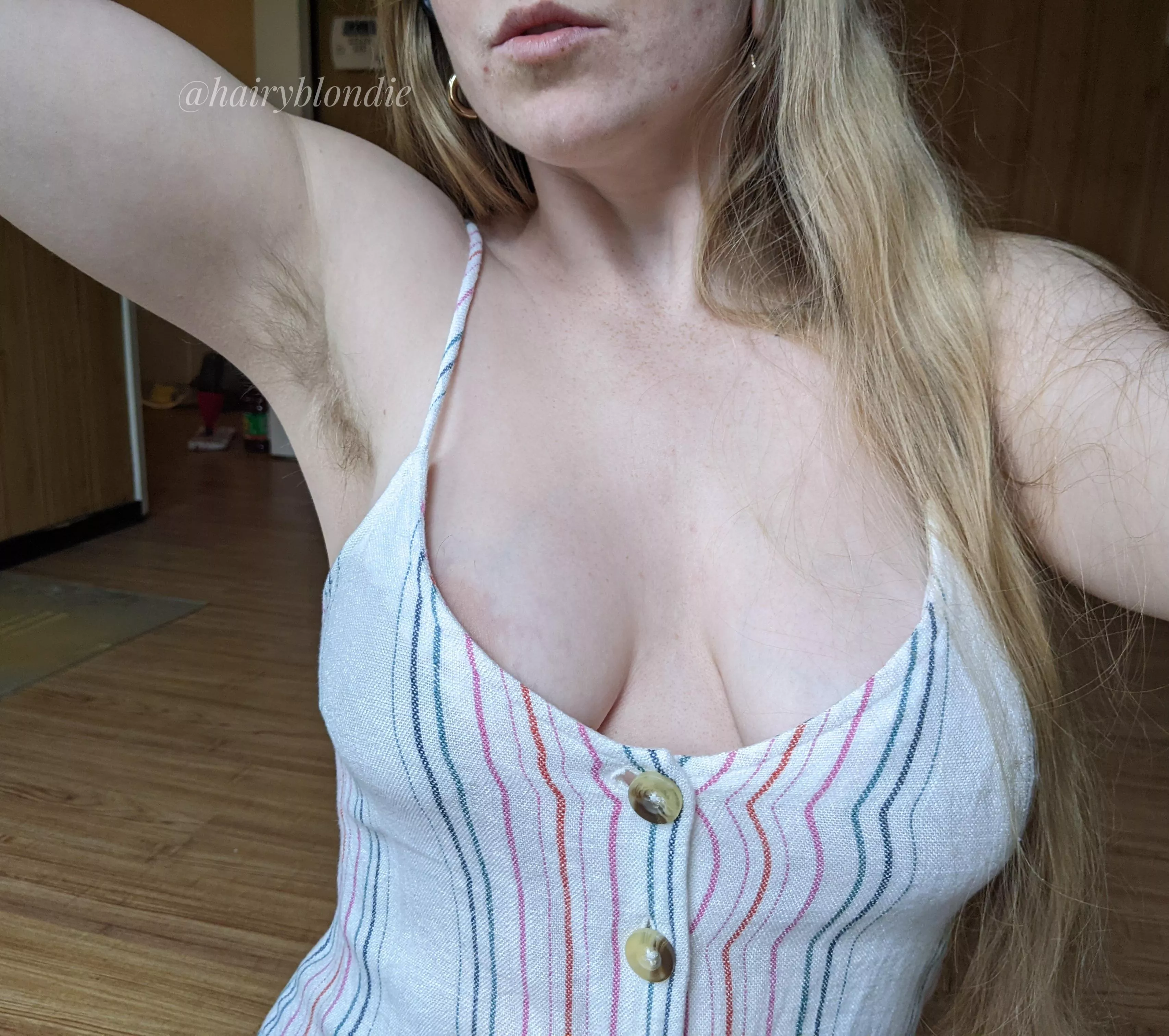 I love wearing tank tops, I'm not afraid to show off my hairy pits posted by efiwfsn