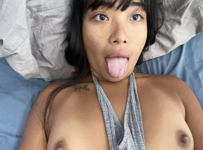 i wanna be stuffed by asiandolldesires