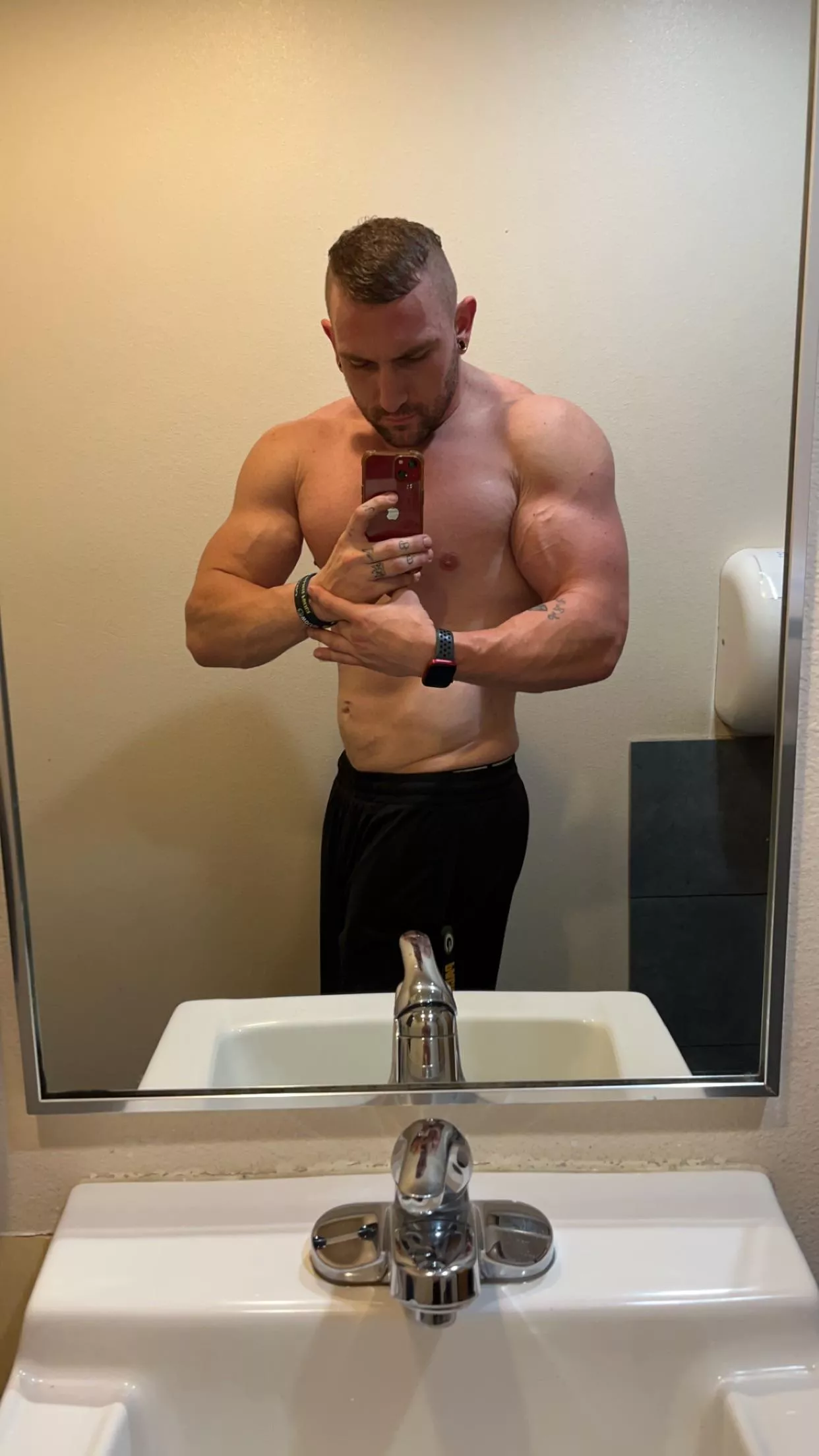 Shoulder pump was good now who will be my cardio (30)(m) posted by Wise_Gap_8330