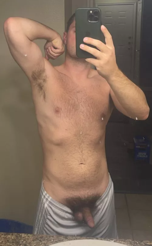 Who’s more hairy? by newmessage11