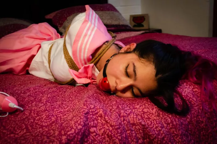 All trussed up by bigdadwolf_