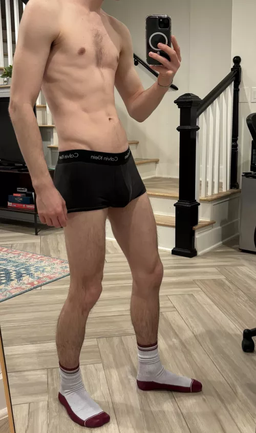 British lad [23] travelling America, 1st Airbnb let me know if you want to see more ;) by pacarrst