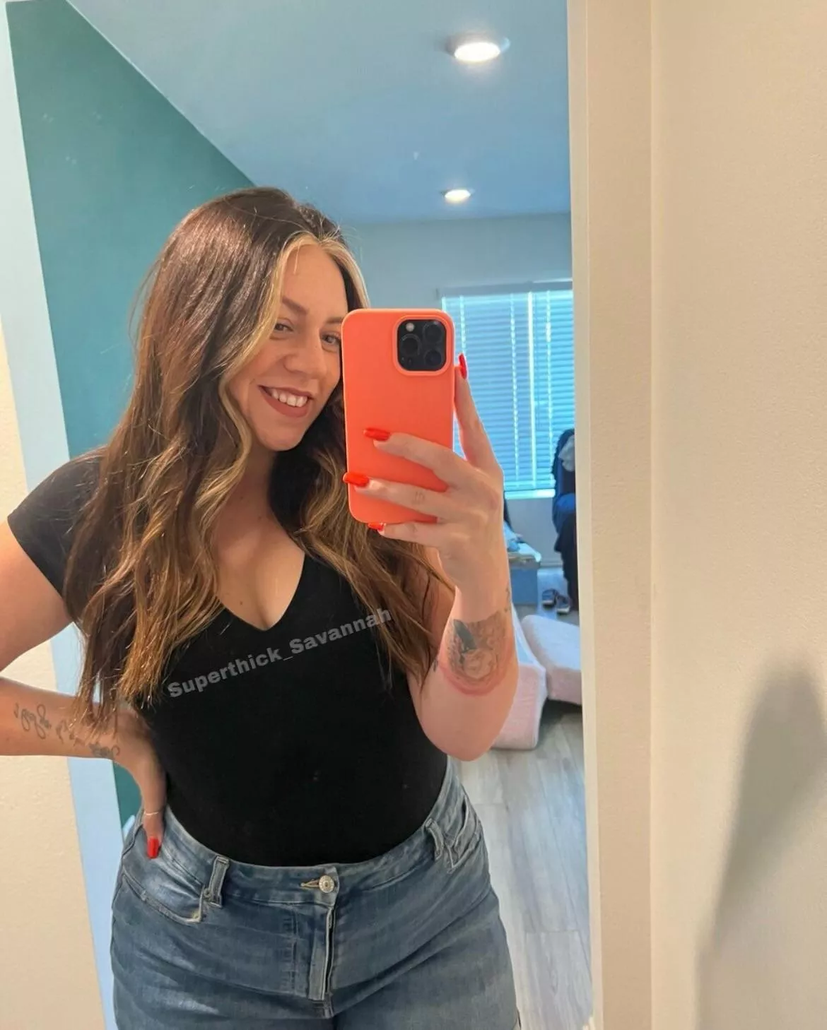 Check out more of my milfy self @Savannahscollection Link below posted by Superthick_Savannah