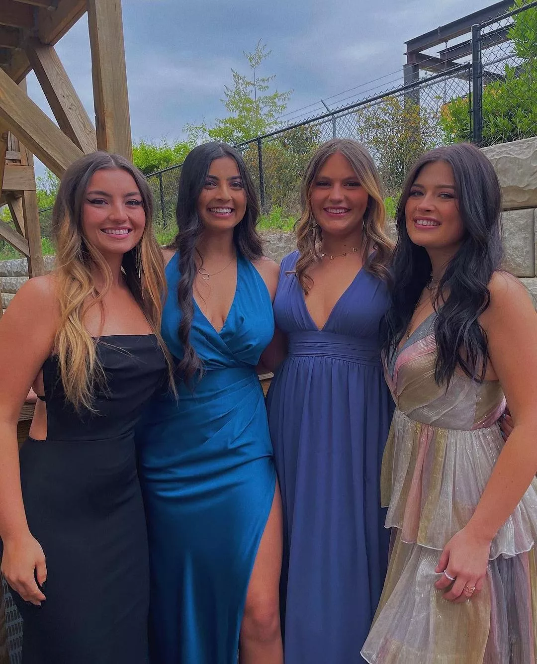 college chicks posted by brownhunk998