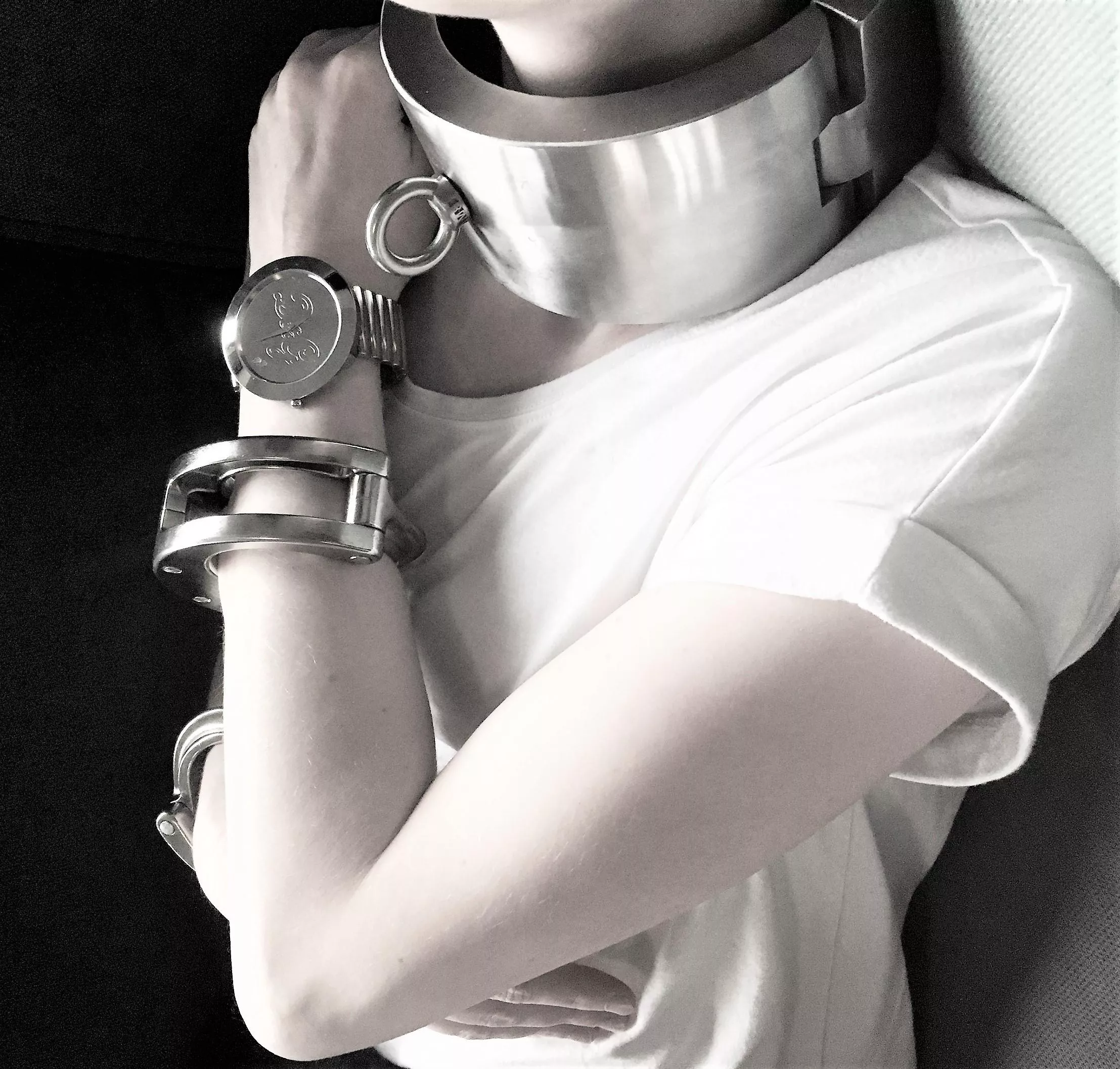 Heavy Clejuso 15 cuffs on my slender wrists - and 13 pounds of steel around my neck posted by JessicaShackled