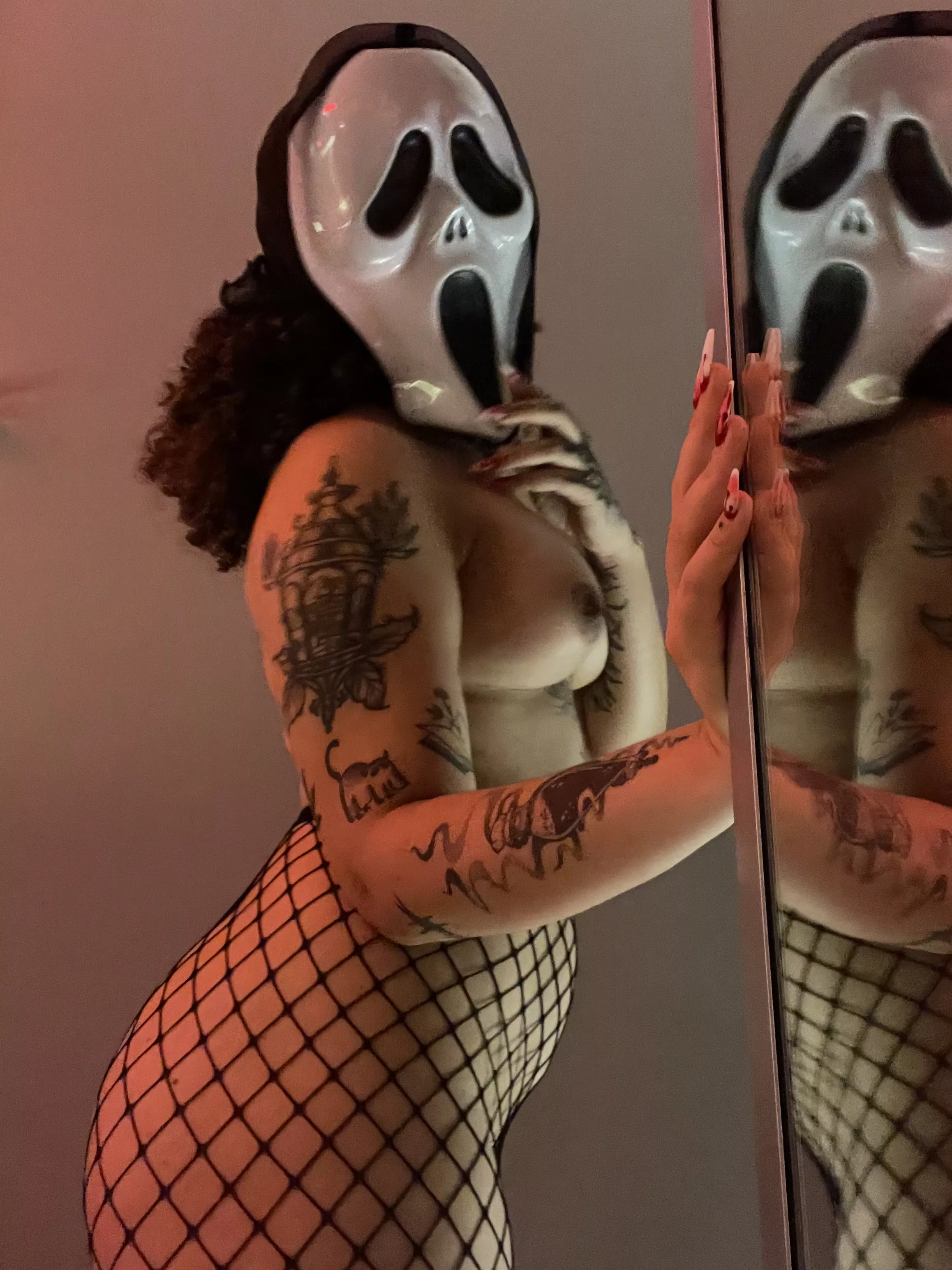 i get so turned on by these pictures posted by Heavenlyynn