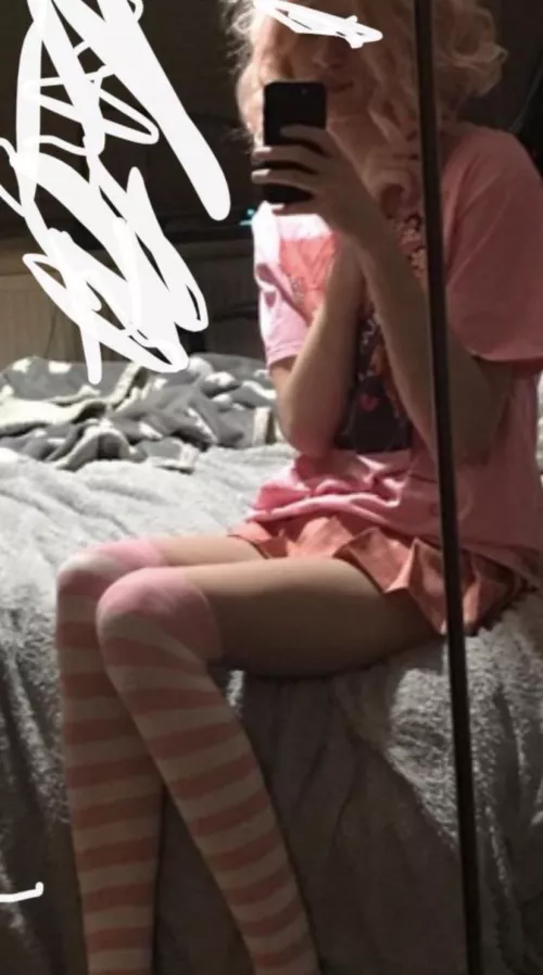 is my main outfit cool?? by NoWeazelsHere