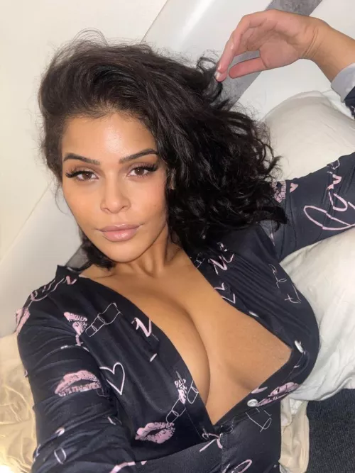 IUTR by SternlyWorried