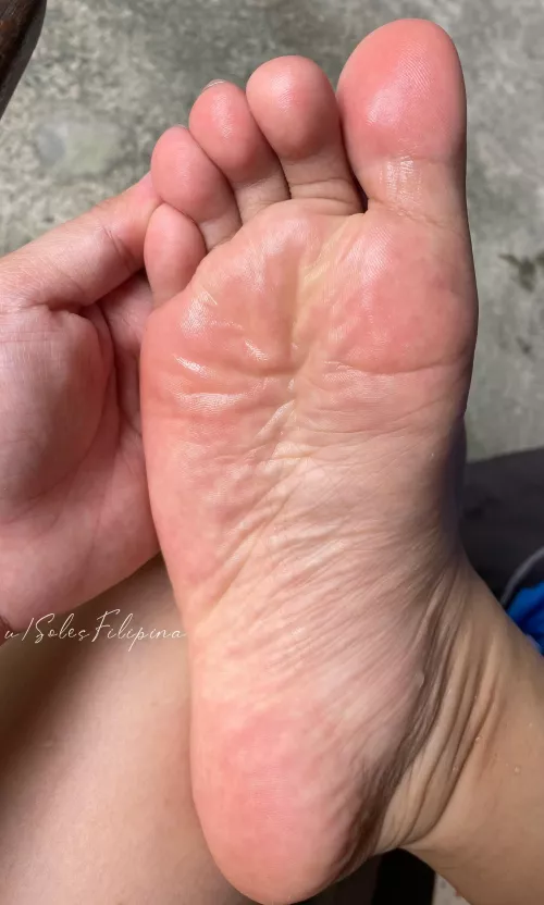 👃 & lick the sweat by SolesFilipina