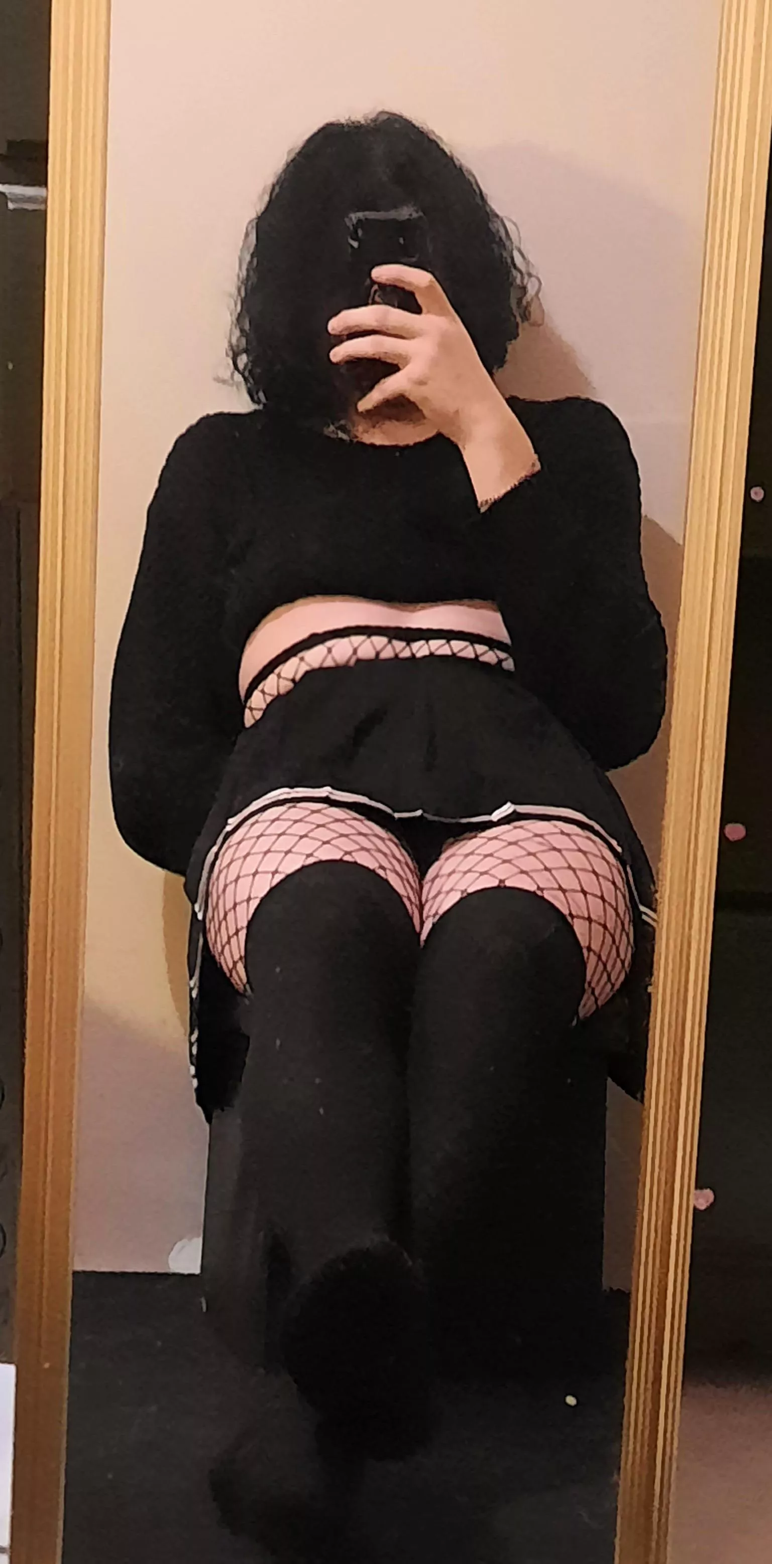 Say hai boys <3 posted by ittwsoftboi