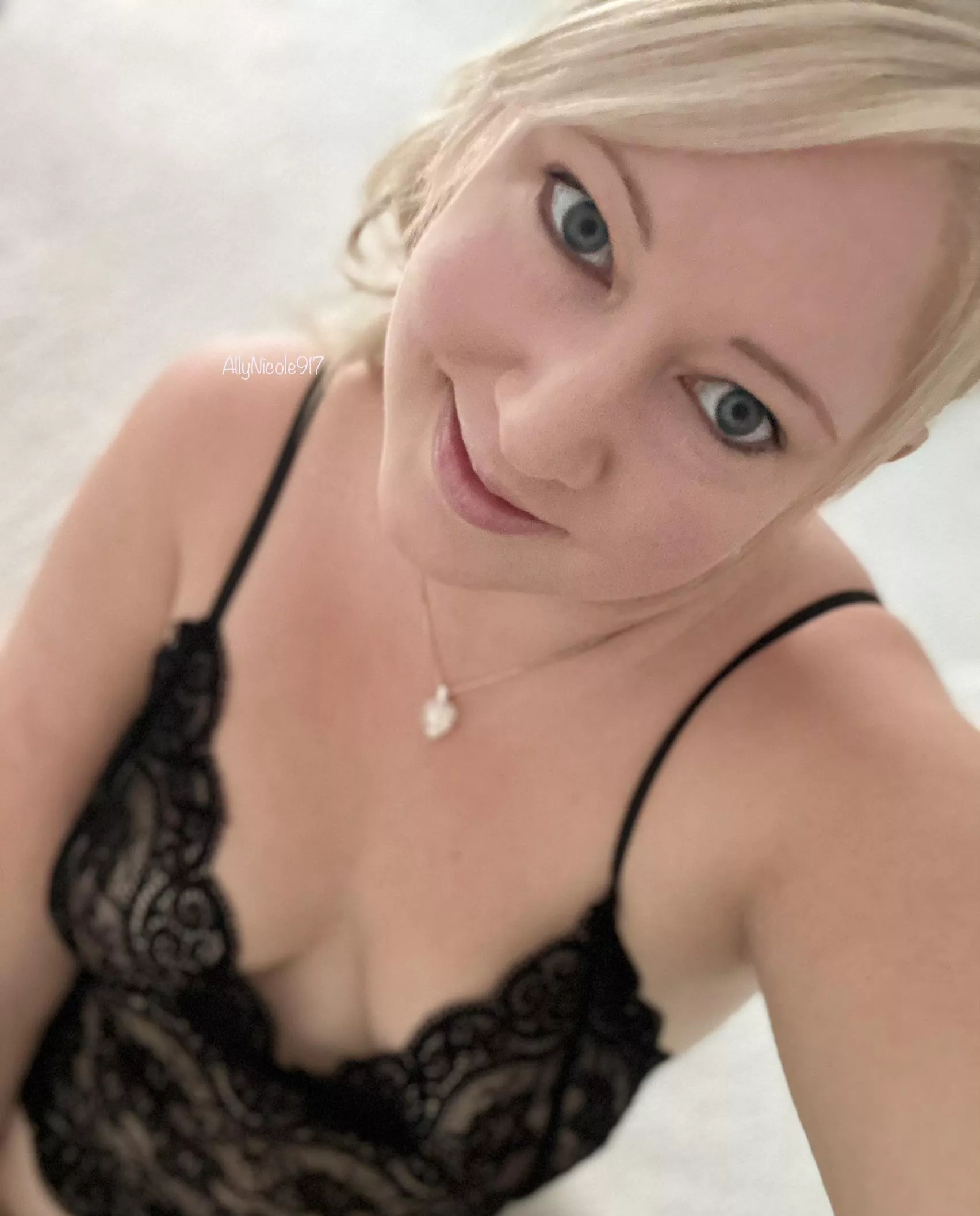 Such a sweet mommy… who likes to be used for pleasure! posted by AllyNicole917