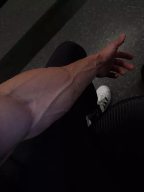 Took this in the gym today 😉 by aesthetichotwheel