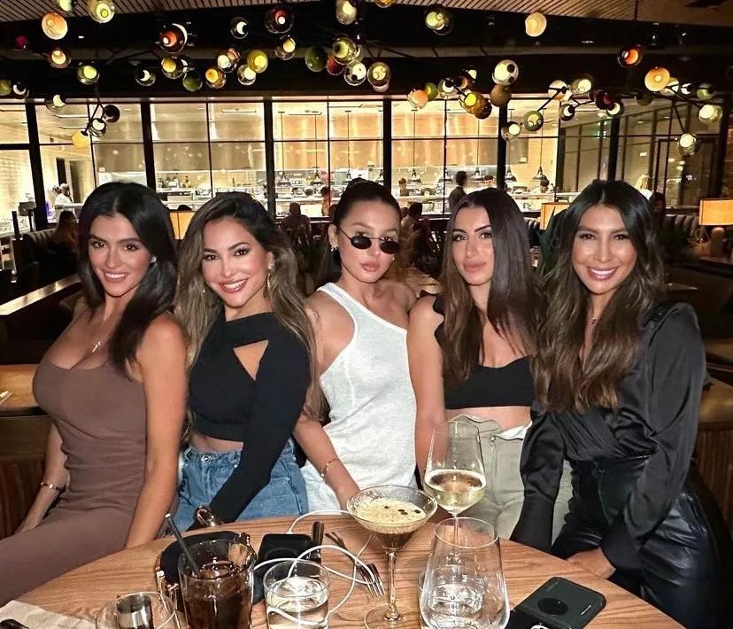 Who are you going home with? [5] posted by Leather_Count_9163