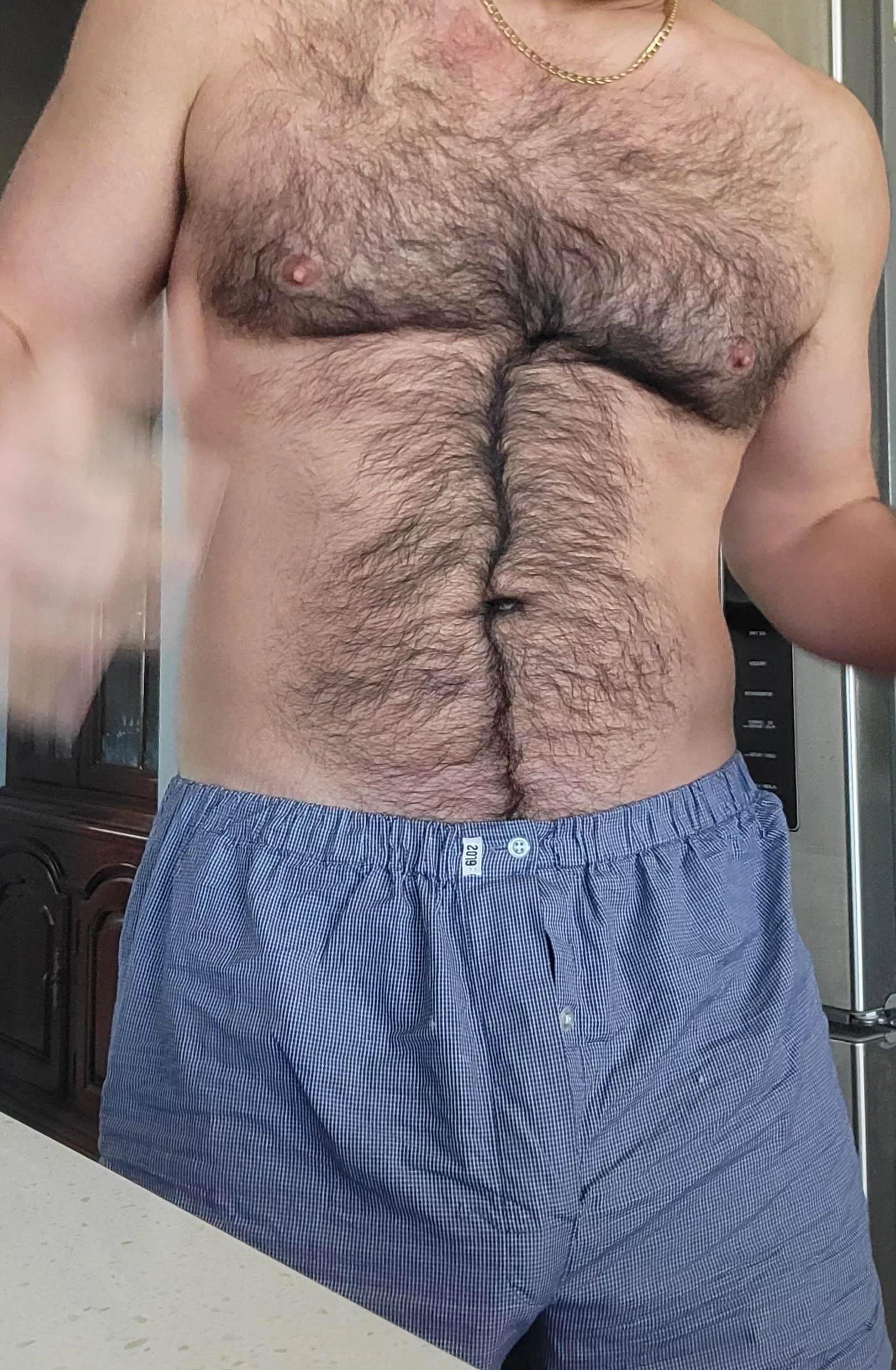 (38)hairy chest posted by CalmLack2289