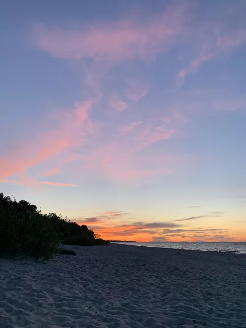 A good sunset stays in memory by mysteriouskittycat