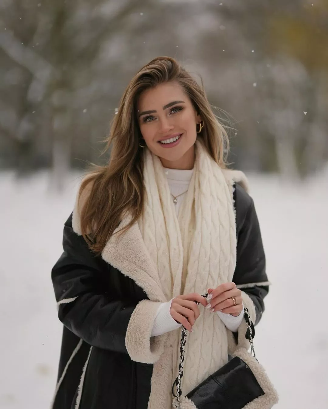 Anna Von Klinski posted by sagar9175