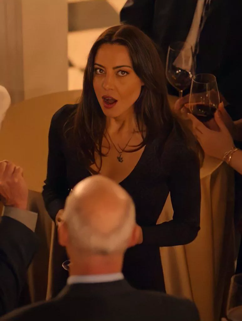 Awooga. Let's share Aubrey Plaza posted by ownmoment