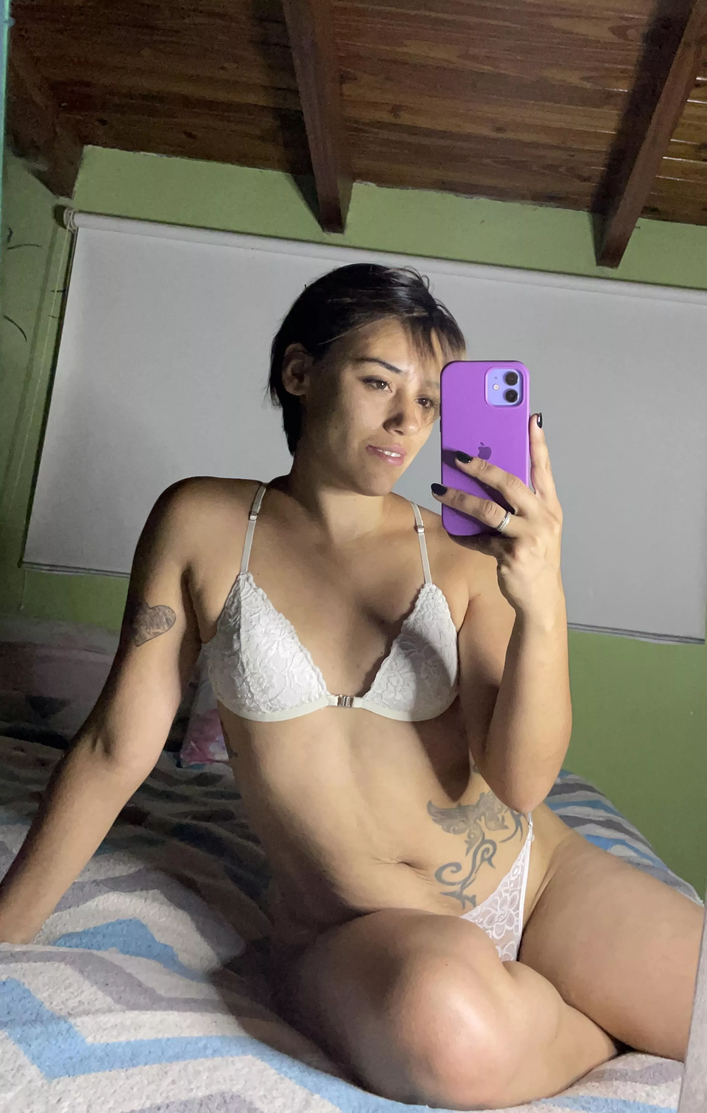 Can I be your naughty little christmas elf? posted by offDiscosrd