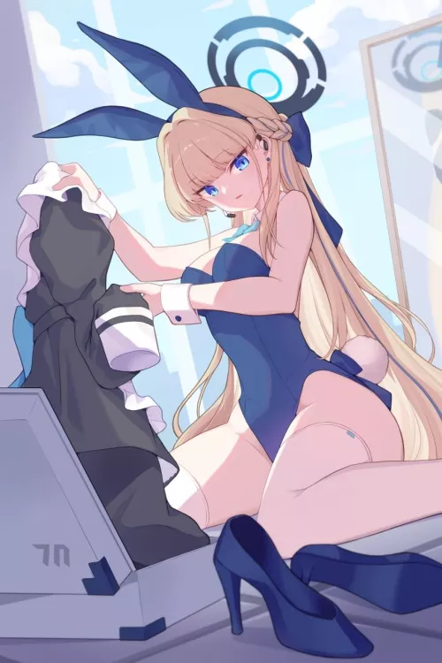 Cute and perky waifu by reversedturnover