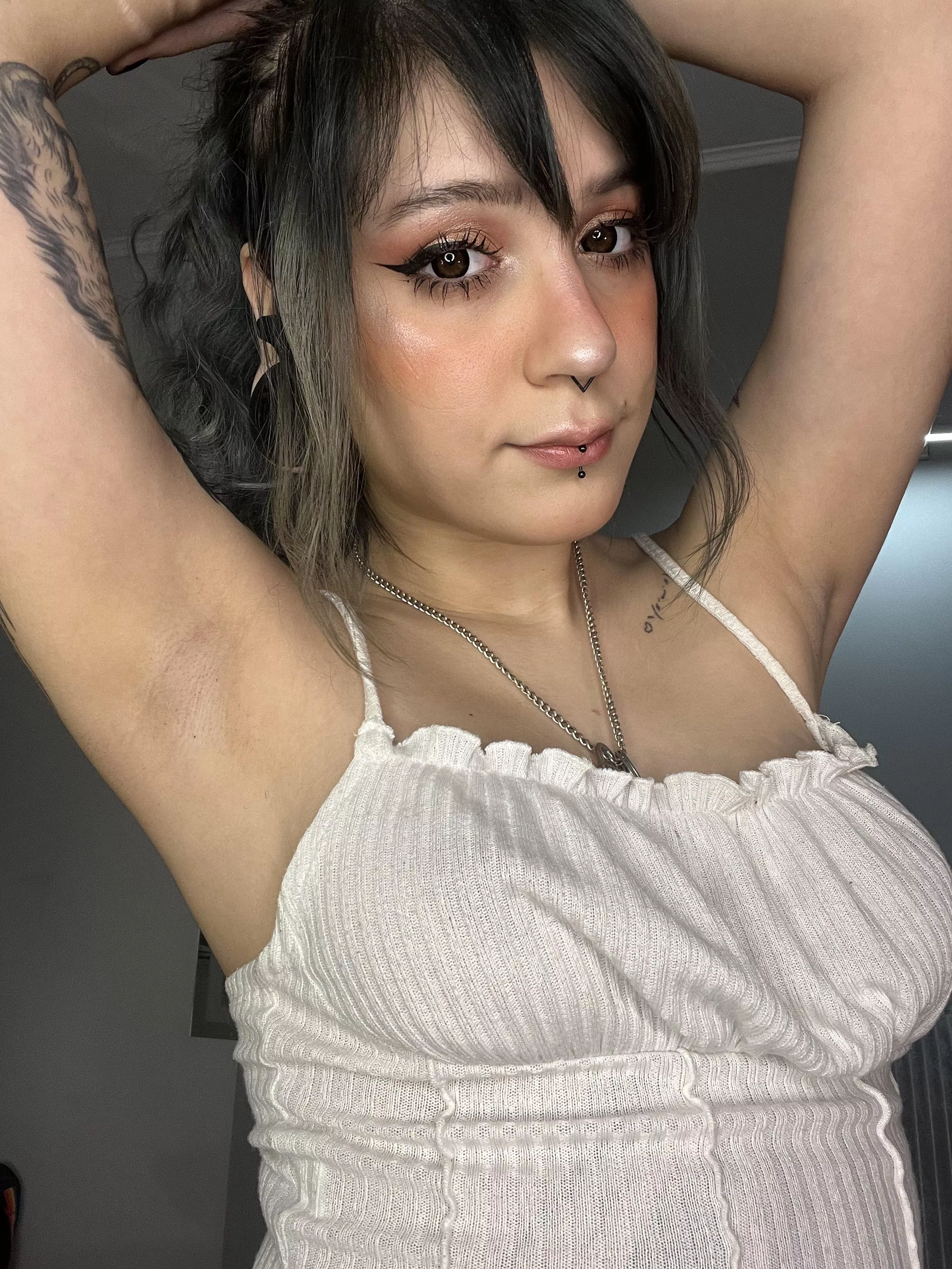 Do men prefer hairy or soft? posted by mona_pale