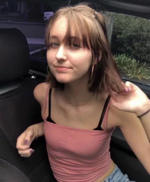 Do you like short haired girls by Hot_Argument_2020